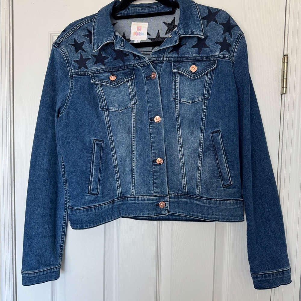 LuLaRoe Blue Denim Jacket with Star Design. Size Large